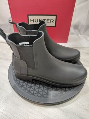 NEW Hunter Womens Refined Matte Black Chelsea Rain Ankle Boots SIZE 7